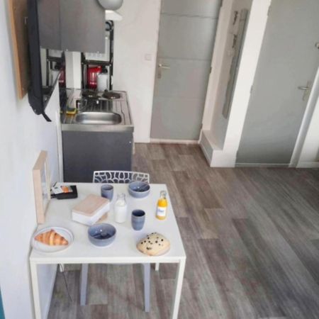 Cosy Hypercentre Netflix Apartment นาร์บอนน์ ภายนอก รูปภาพ